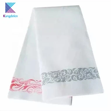 Serviette aus weißer Baumwolle